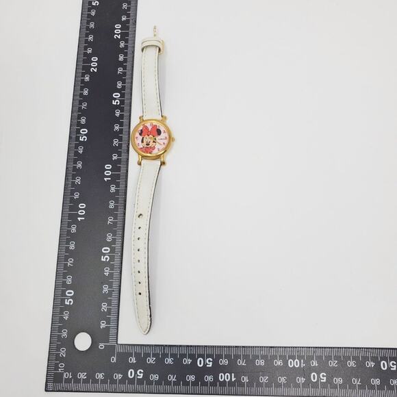 Rare Disney X Lorus Minnie Mouse Watch - Picture 13 of 14